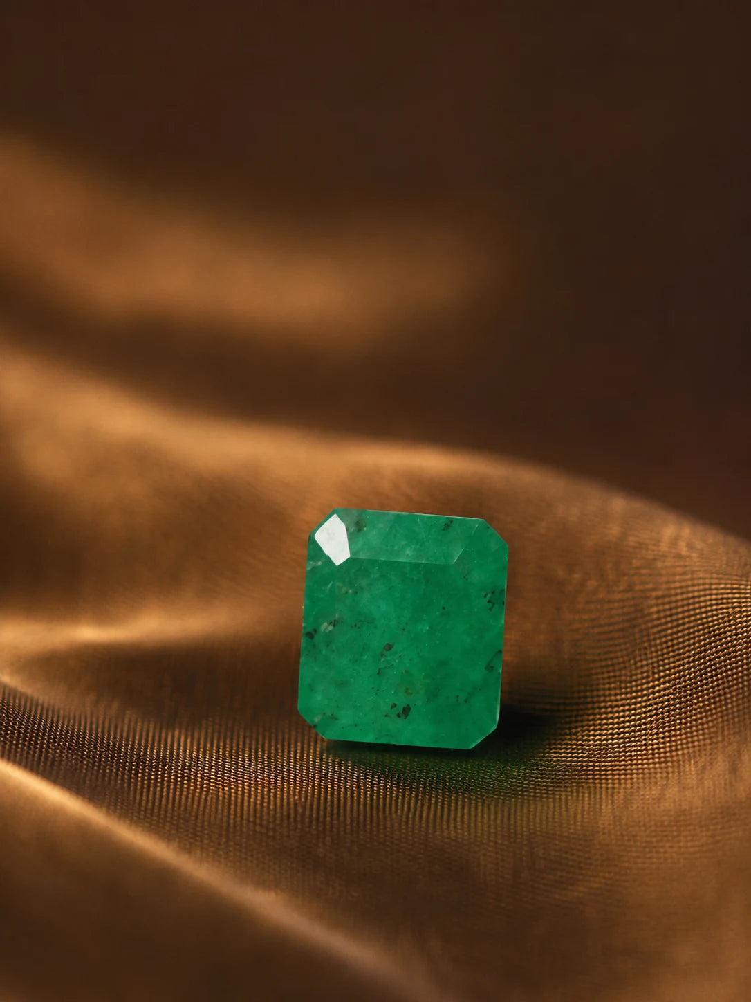 Emerald (Panna) 5.07 Ct | GGTL Certified | Report 77717064